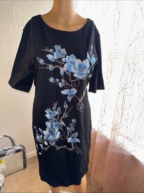 Context Black Midi Dress with Blue Floral Embroidery